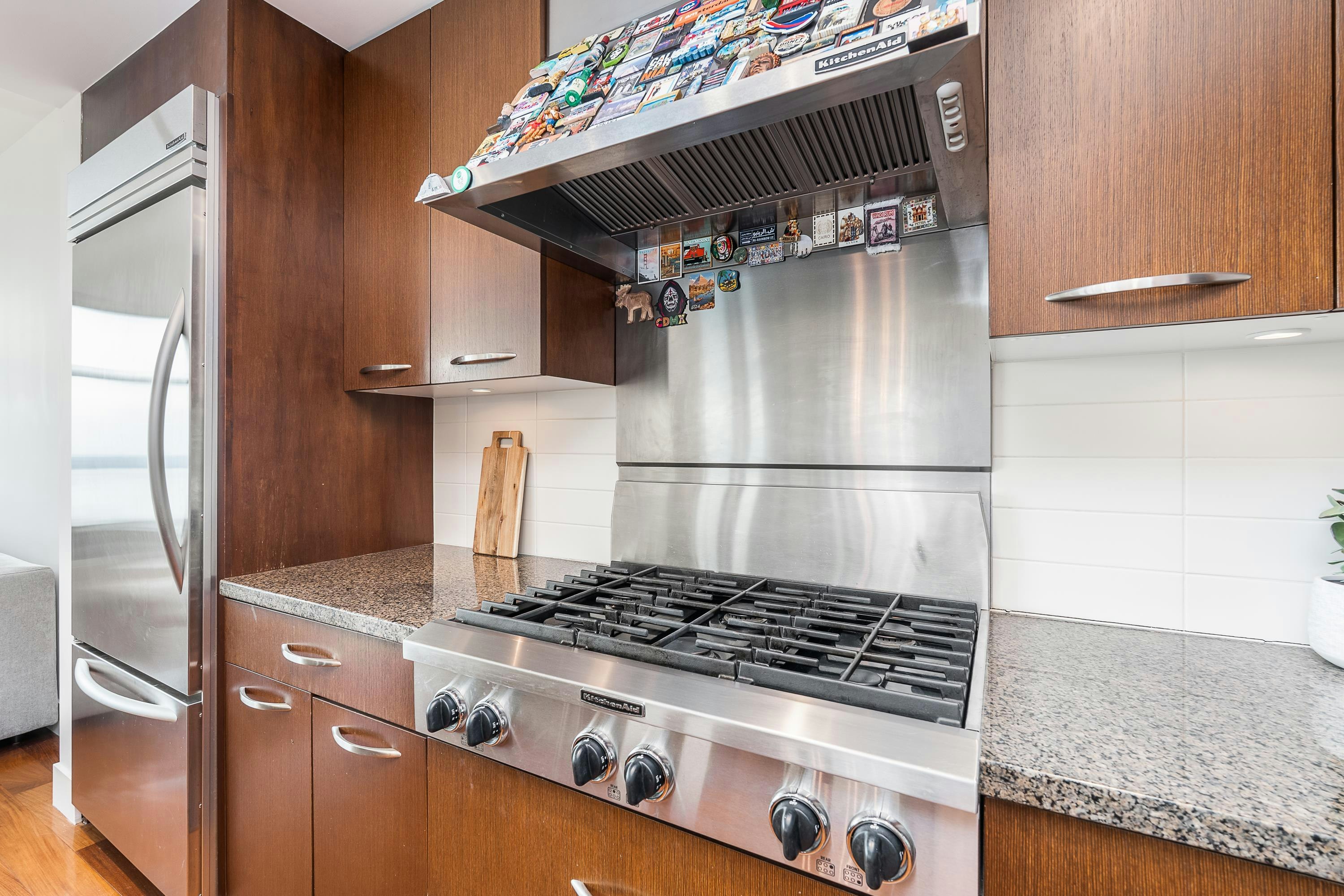 1101-3335 Cypress Place, West Vancouver, BC, V7S 3J8 - 8