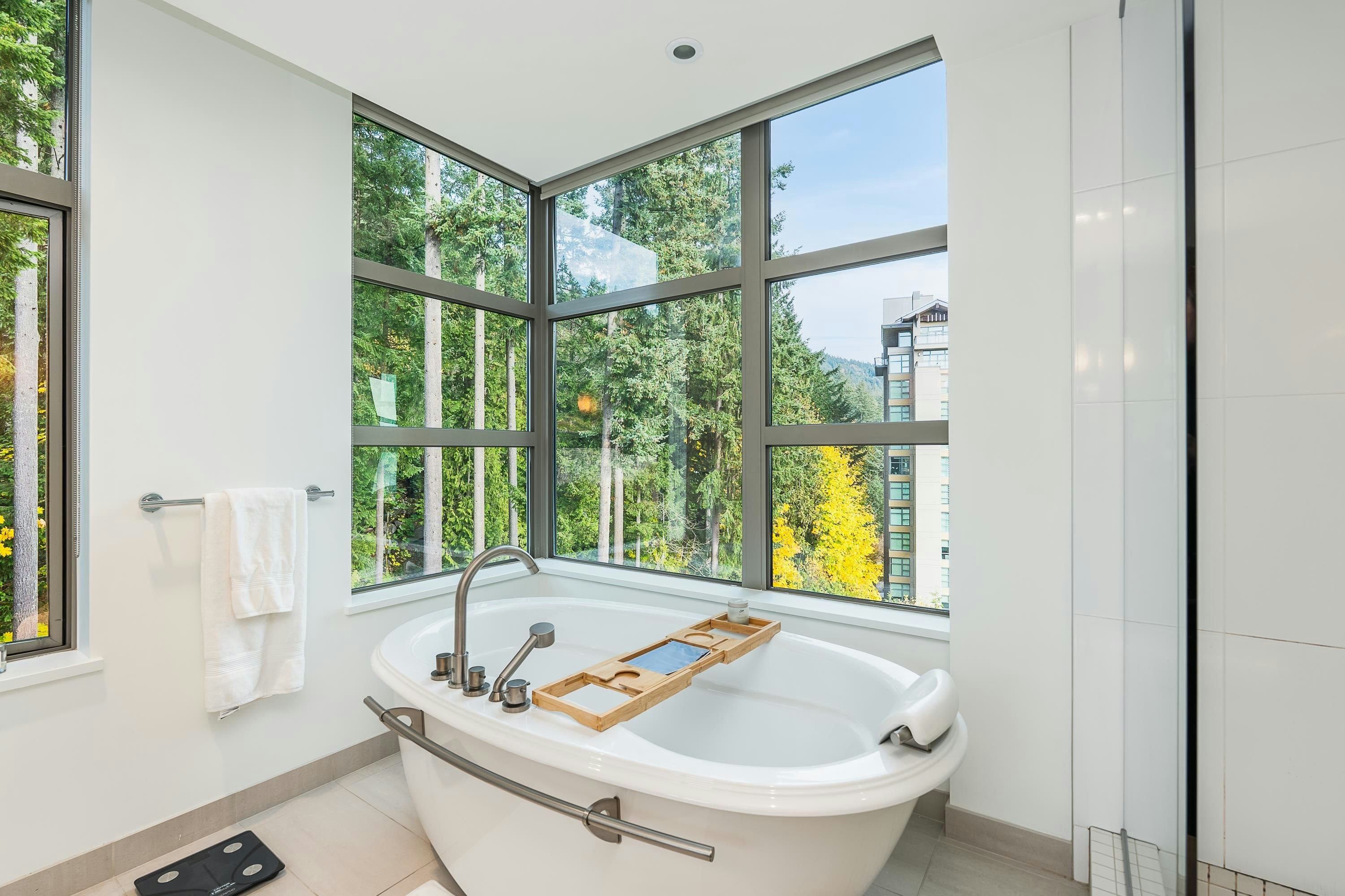 1101-3335 Cypress Place, West Vancouver, BC, V7S 3J8 - 16