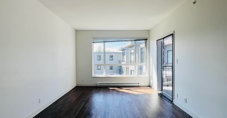 416-7058 14th Avenue, Burnaby, BC, V3N 0E6 - 4
