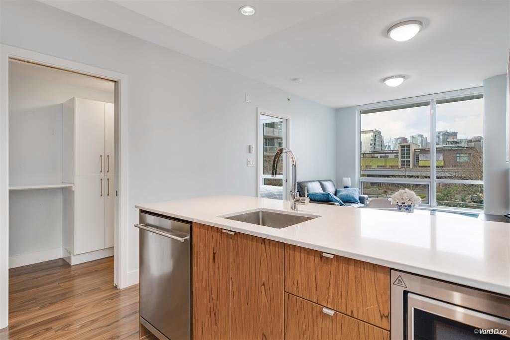 5XX-159 W 2nd Avenue, Vancouver, BC, V5Y 0L8 - 12