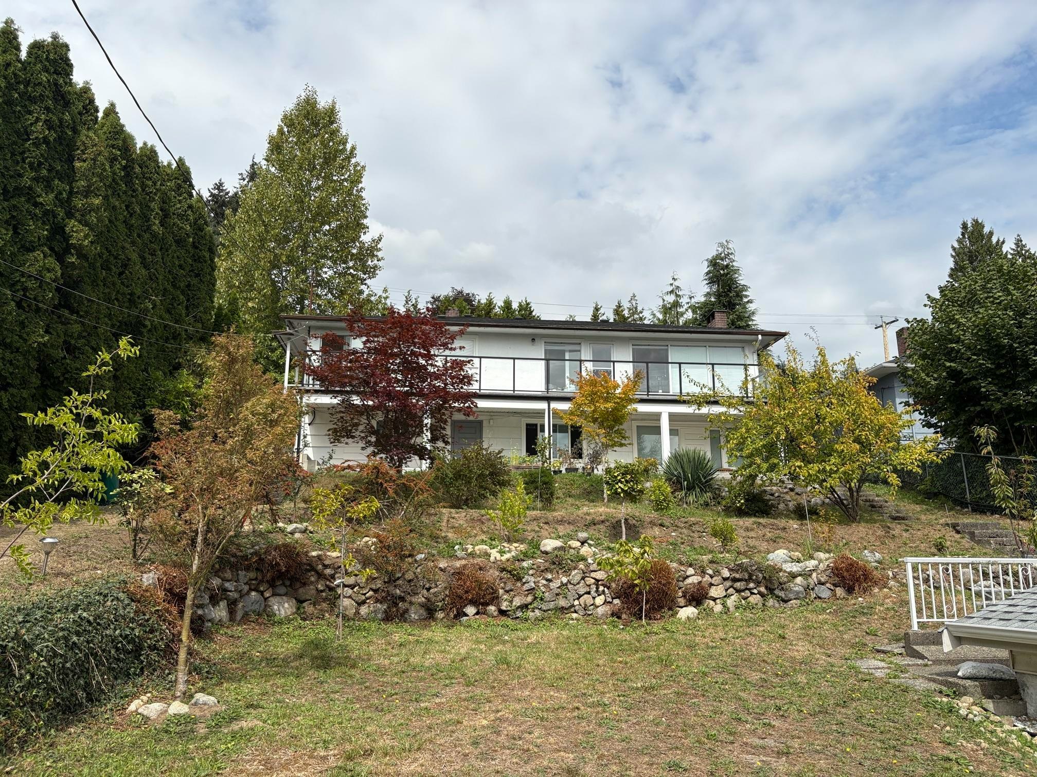 820 Keith Road, West Vancouver, BC, V7T 1M3
