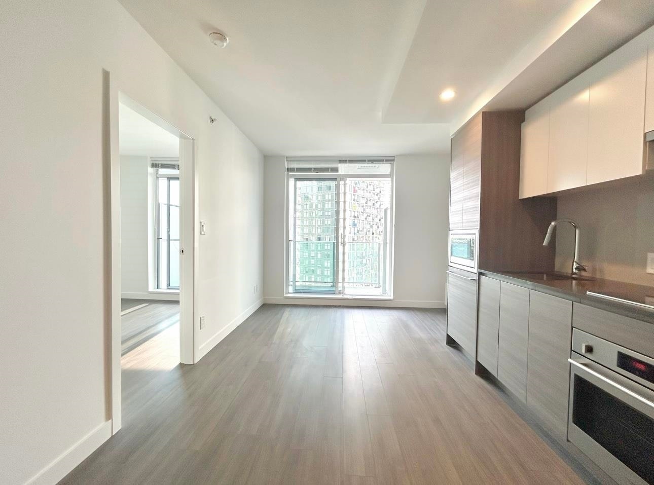 13xx-13655 Fraser Highway, Surrey, BC, V3T 0P8 - 6