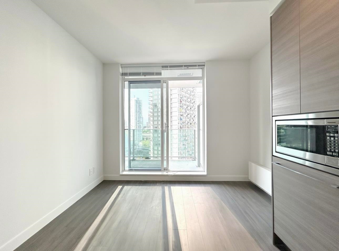 13xx-13655 Fraser Highway, Surrey, BC, V3T 0P8 - 4