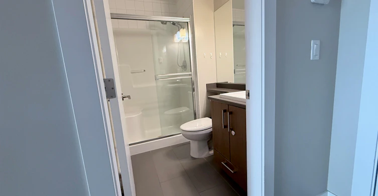 421-6828 Eckersley Road, Richmond, BC, V6Y 0E8 - 6