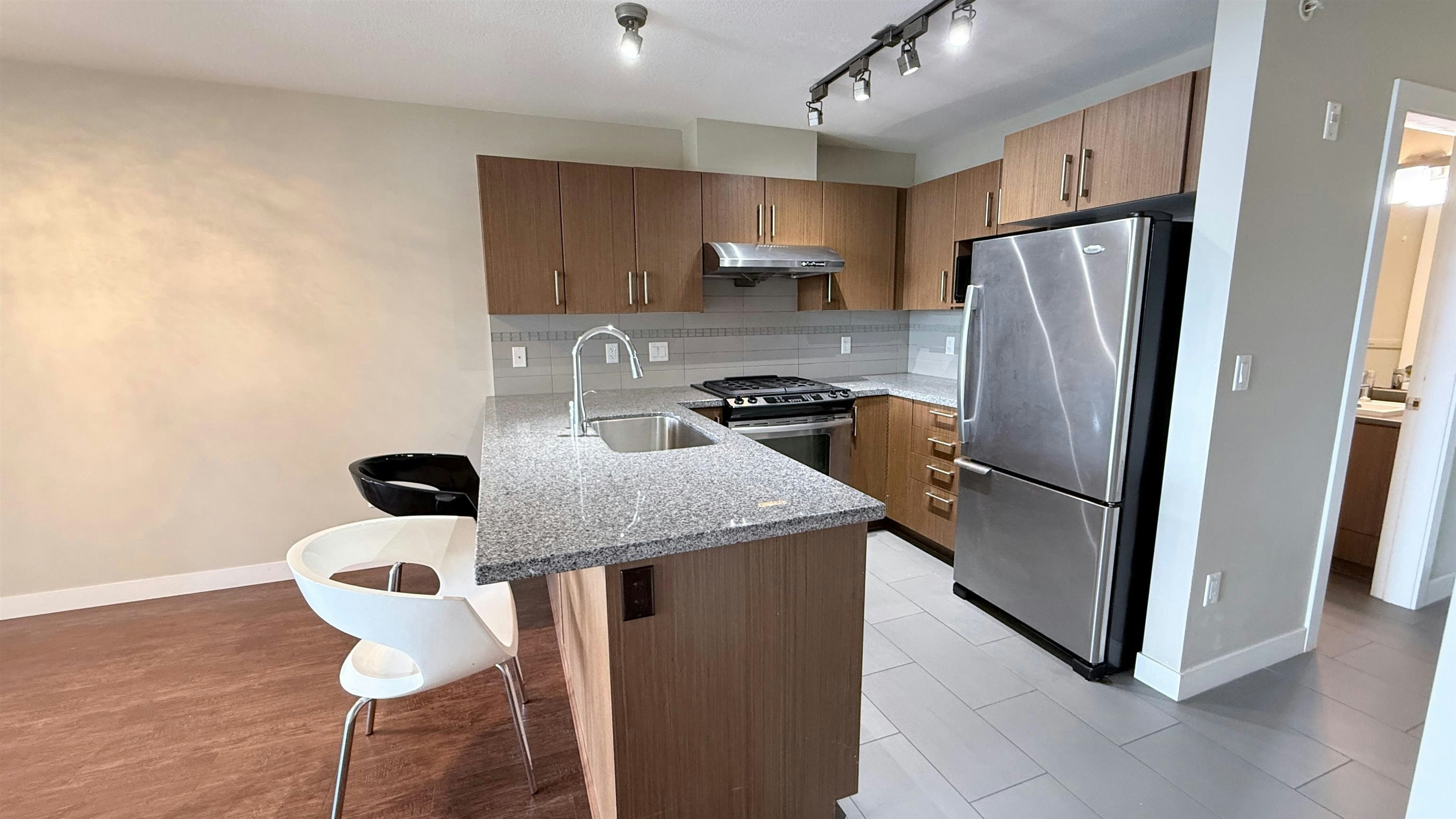 421-6828 Eckersley Road, Richmond, BC, V6Y 0E8 - 7
