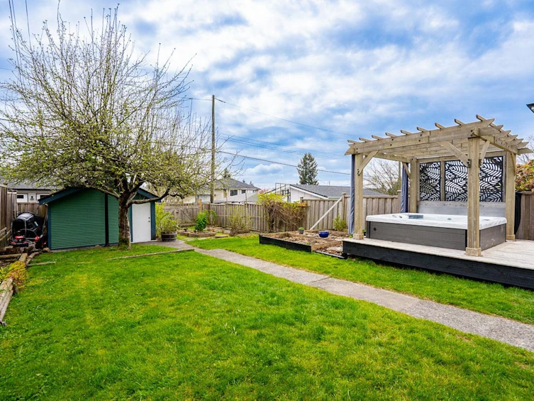 457 E 11th Street, North Vancouver, BC, V7L 2H3 - 37