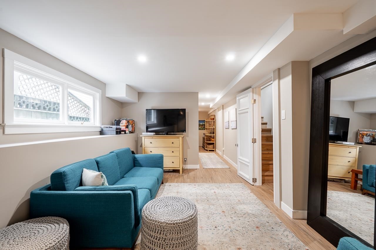 457 E 11th Street, North Vancouver, BC, V7L 2H3 - 26