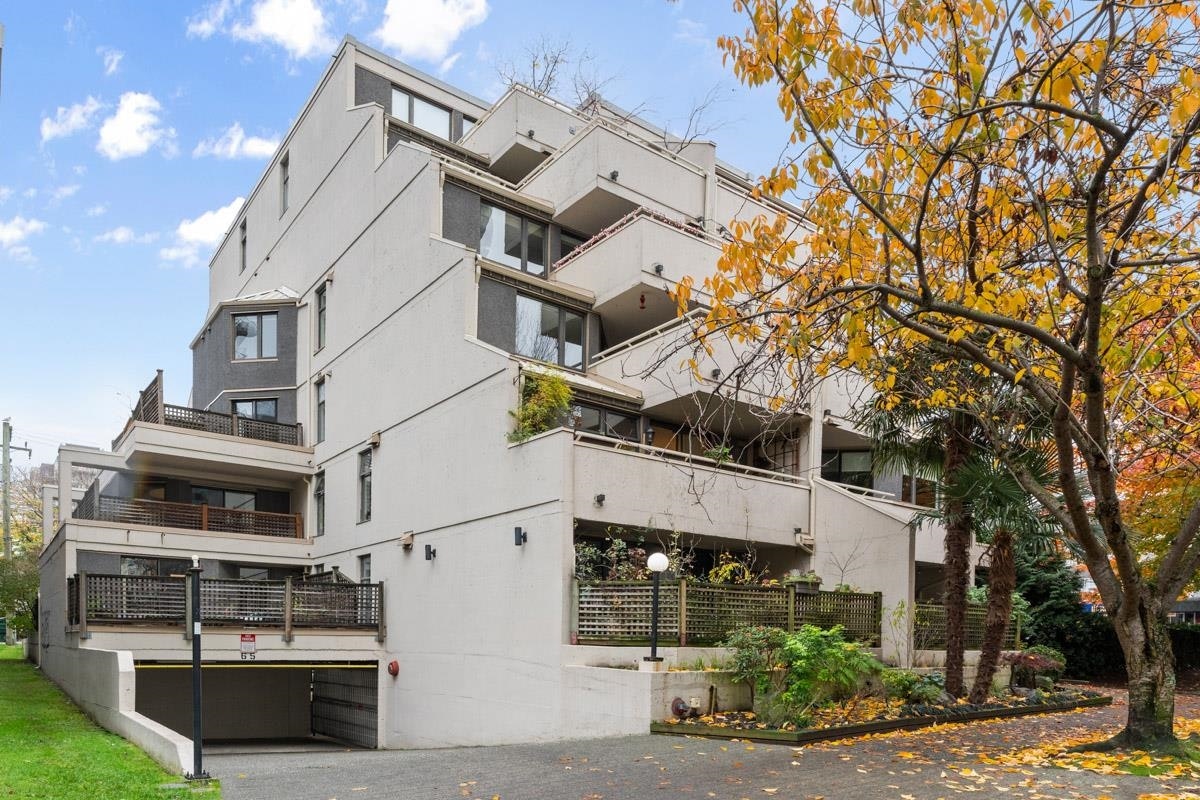 401-1819 Pendrell Street, Vancouver, BC, V6G 1T3 - 24