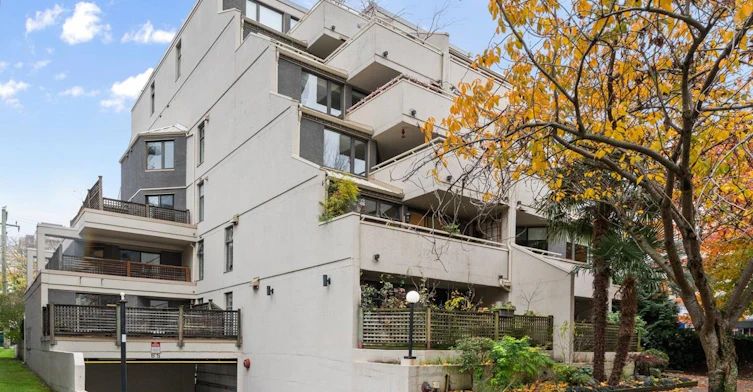 401-1819 Pendrell Street, Vancouver, BC, V6G 1T3 - 24