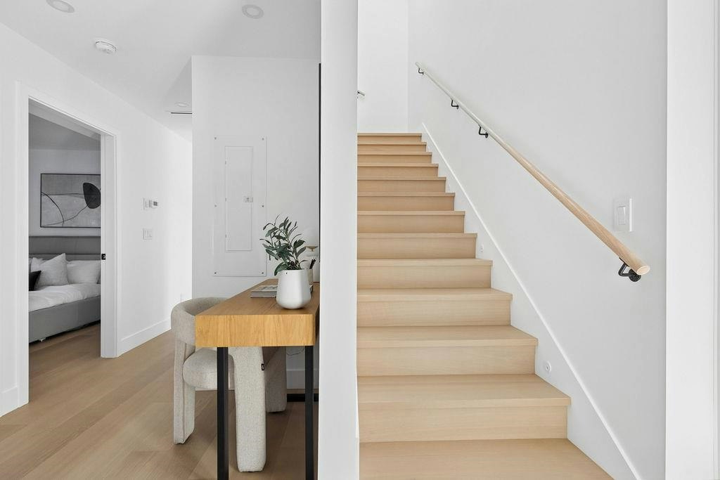 1-2124 E 8 Avenue, Vancouver, BC, V5N 1V5 - 20