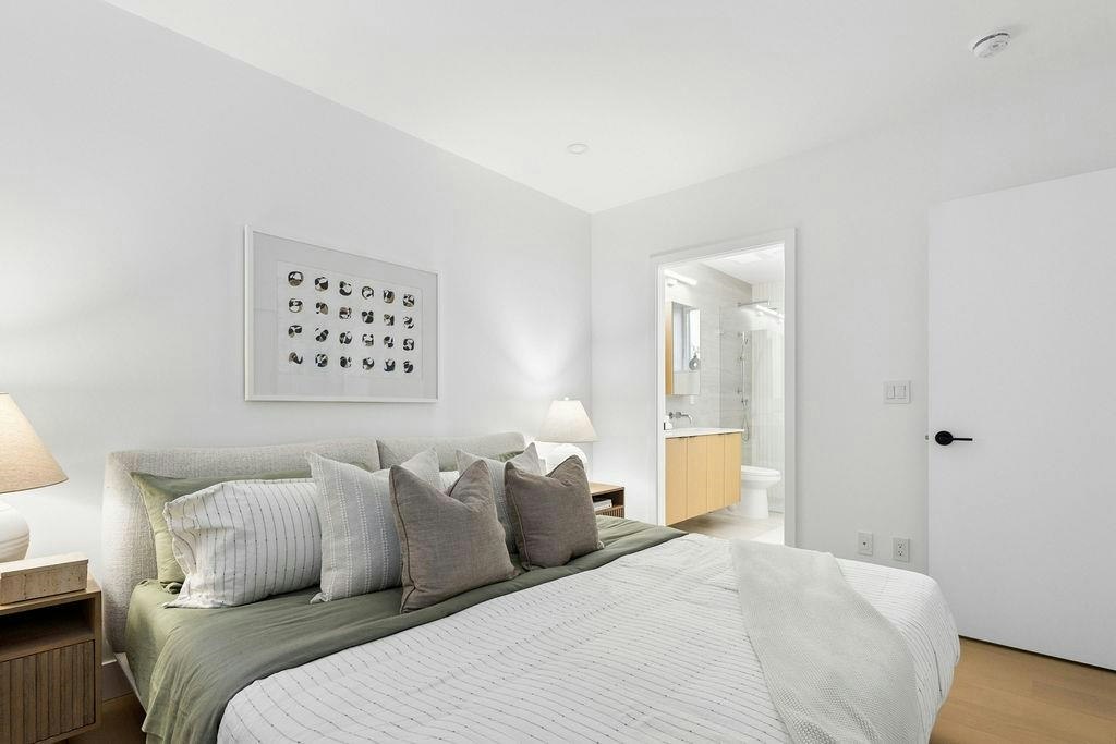 2-2124 E 8 Avenue, Vancouver, BC, V5N 1V5 - 22