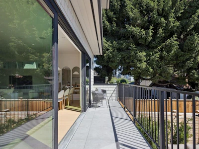 3-2124 E 8 Avenue - 4