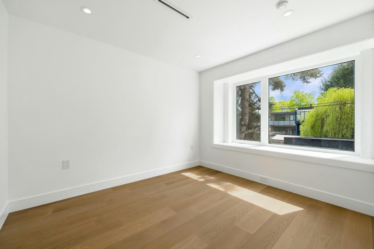 2-950 W 17th Avenue, Vancouver, BC, V5Z 1V4 - 18