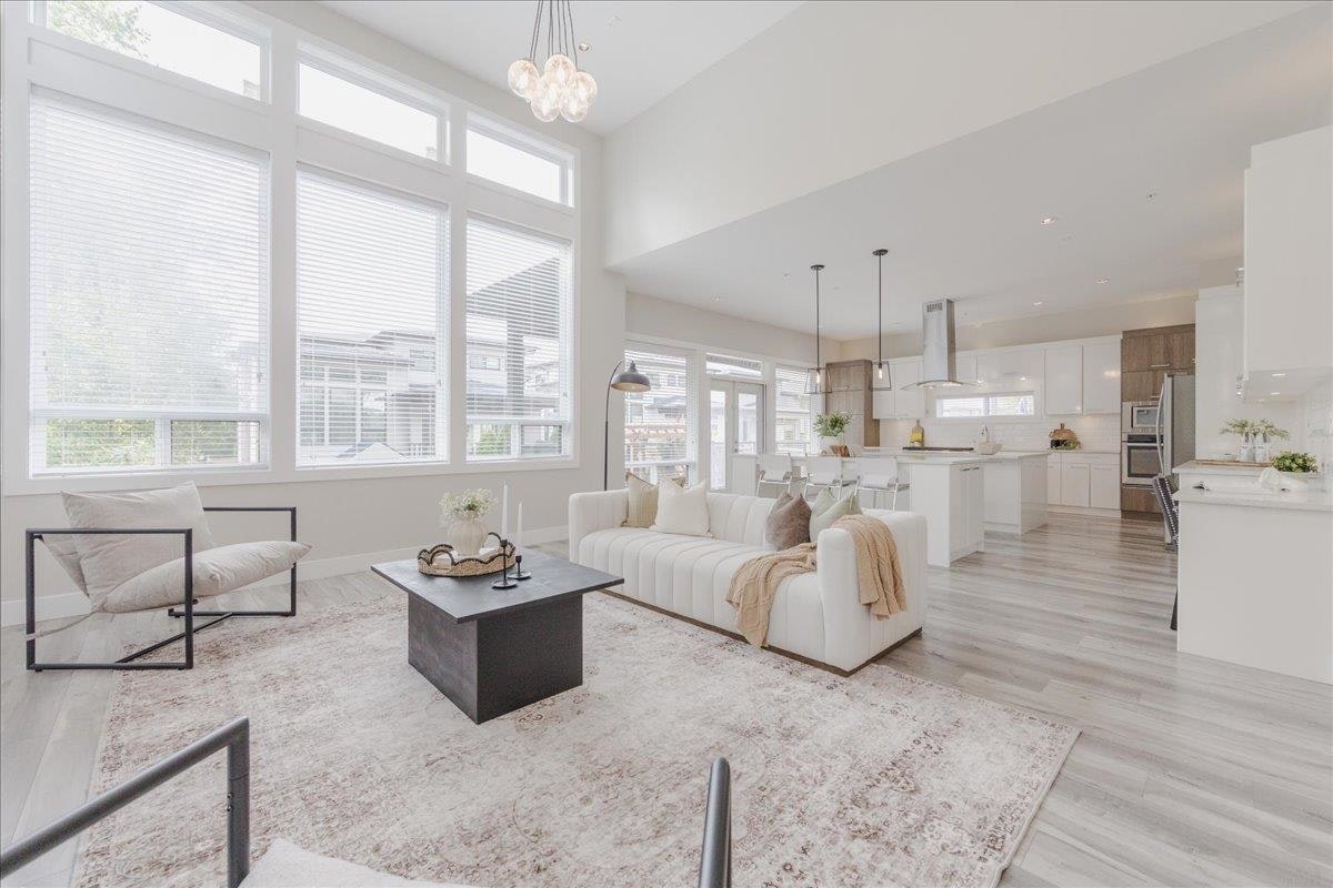 12391 Allison Street, Maple Ridge, BC, V2X 4L4 - 12