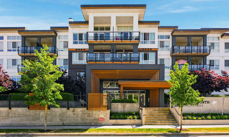 404-1892 Starling Drive