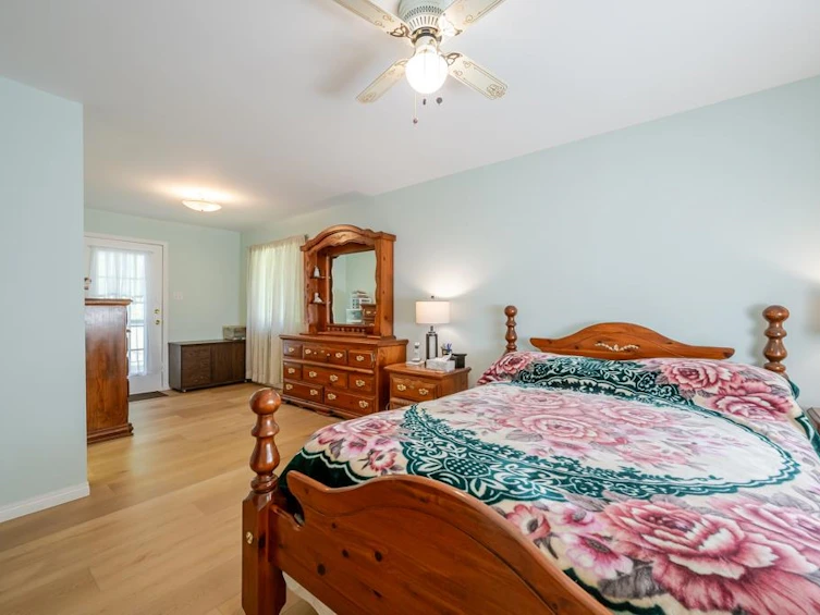 25465 Hilland Avenue, Maple Ridge, BC, V4R 1G3 - 18