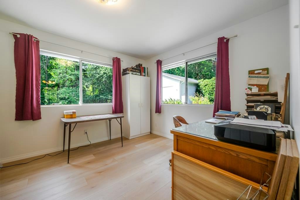 25465 Hilland Avenue, Maple Ridge, BC, V4R 1G3 - 23