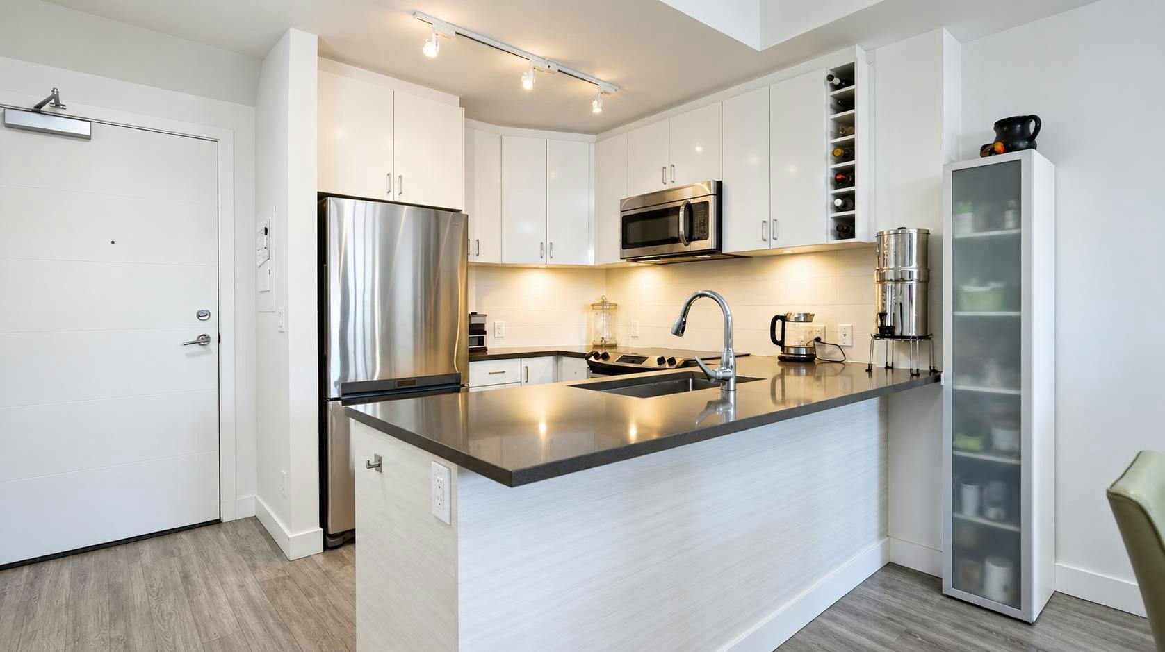 311-13919 Fraser Highway - 5