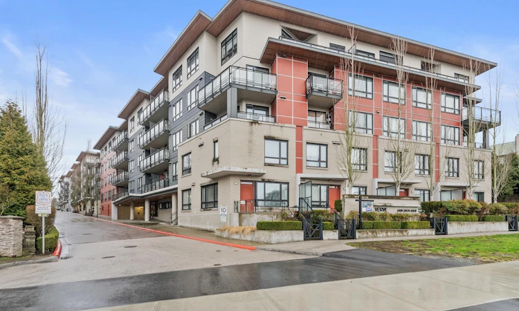 311-13919 Fraser Highway