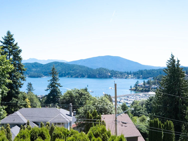 485 Abbs Road, Gibsons, BC, V0N 1V0