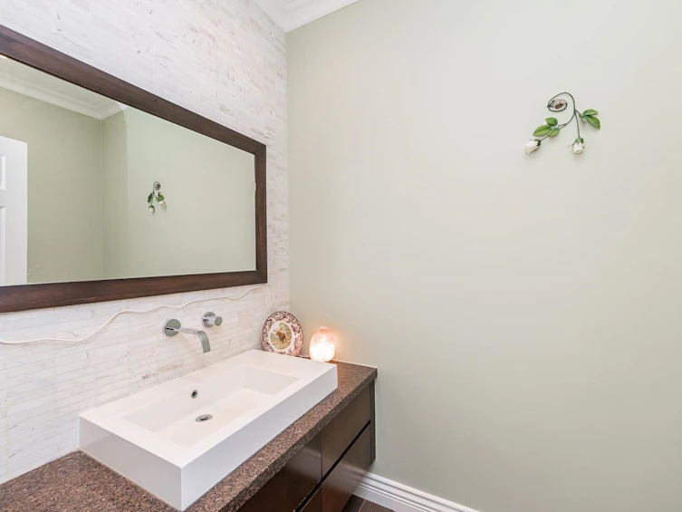 15730 38a Avenue, Surrey, BC, V3S 0K8 - 19