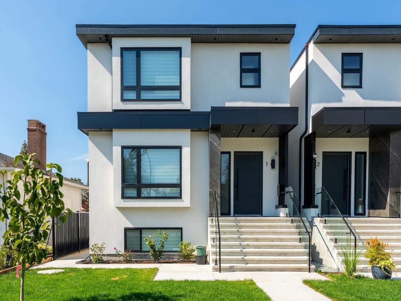 1-8633 12th Avenue, Burnaby, BC, V3N 2M1