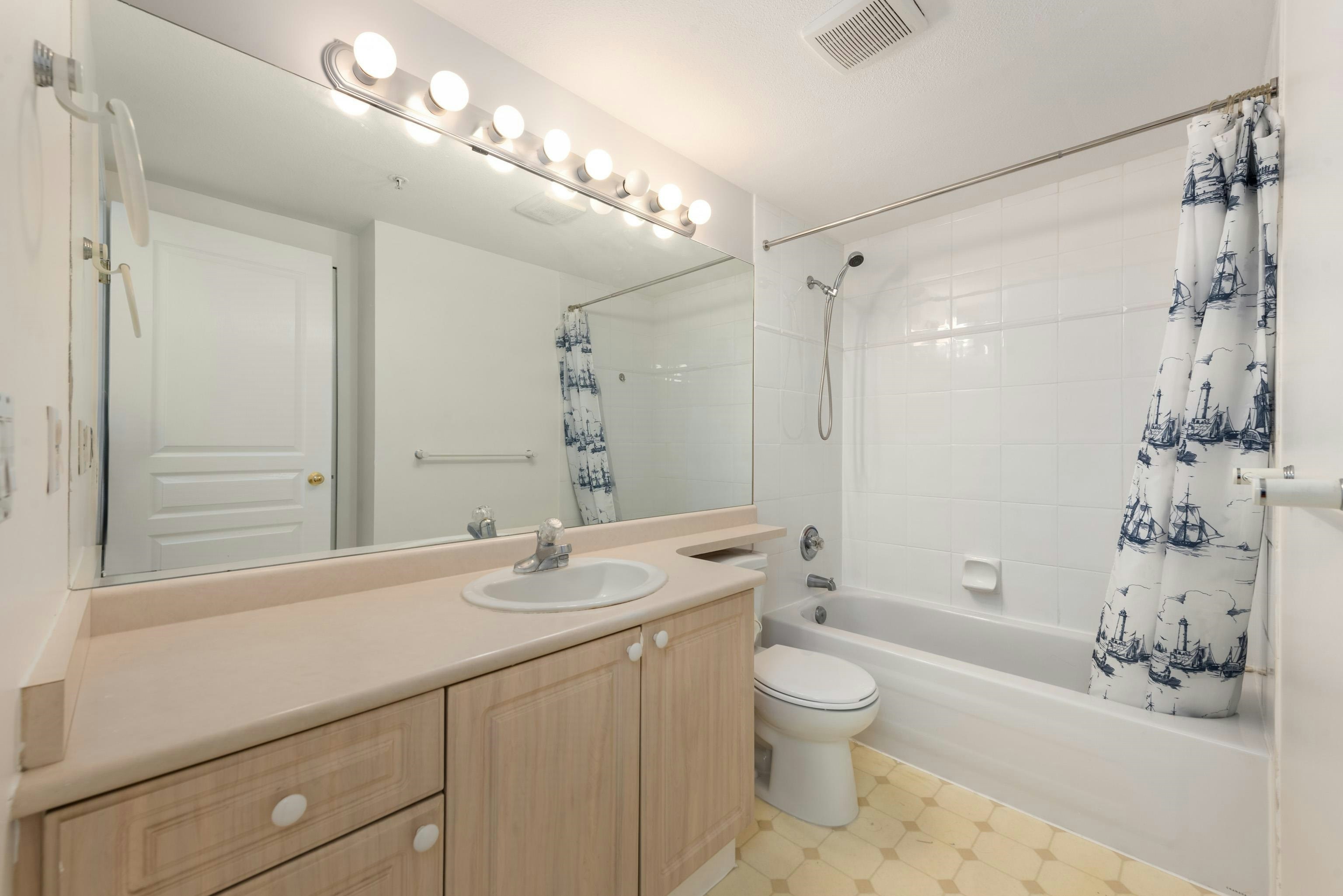 15-3428 Adanac Street, Vancouver, BC, V5K 5H5 - 11