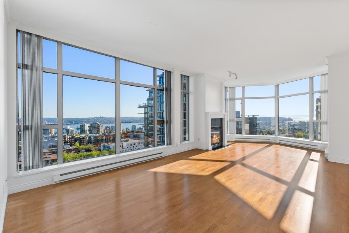 1406-160 E 13th Street, North Vancouver, BC, V7L 2L5 - 4