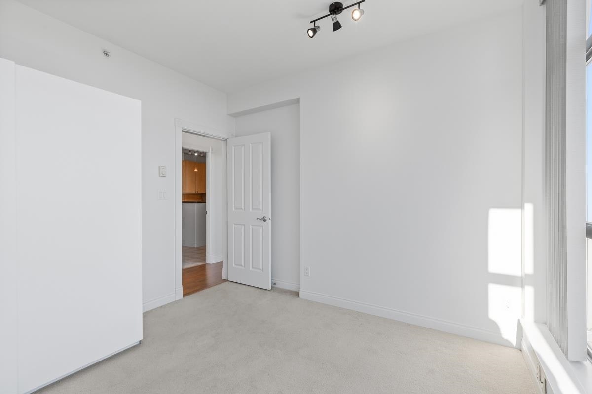1406-160 E 13th Street, North Vancouver, BC, V7L 2L5 - 16