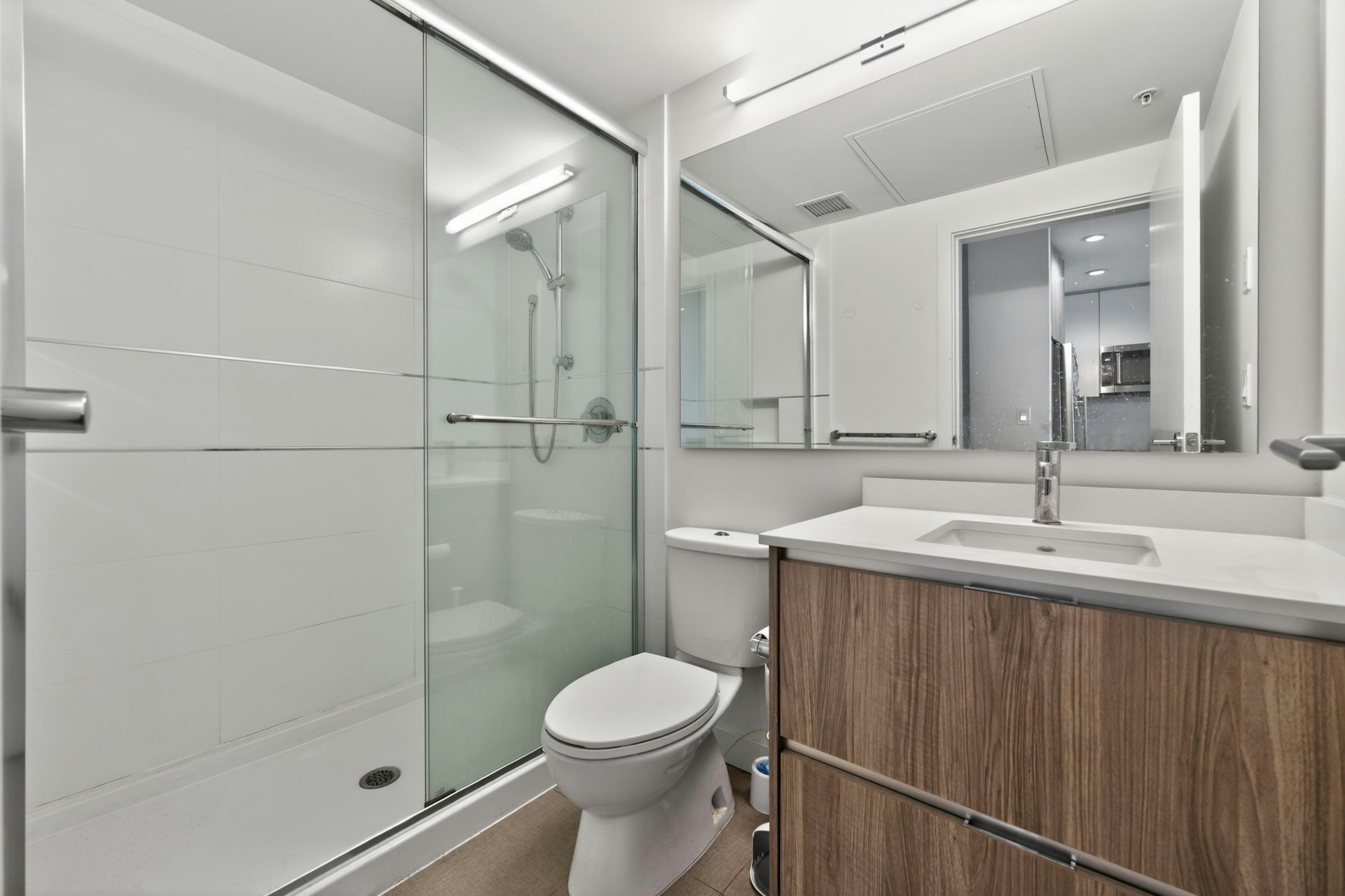 1103-8940 University Crescent, Burnaby, BC, V5A 0E7 - 12