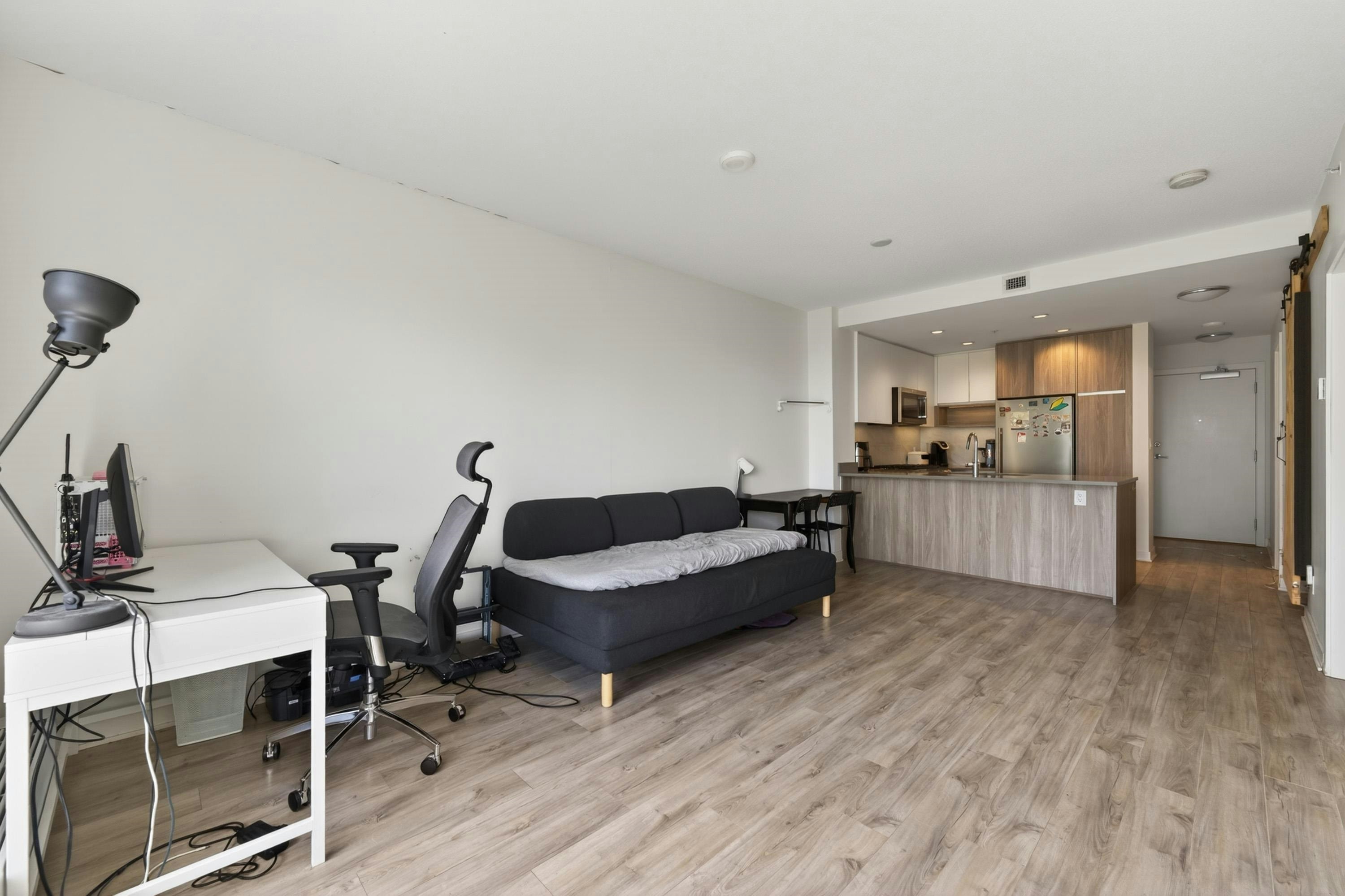 1103-8940 University Crescent, Burnaby, BC, V5A 0E7 - 7