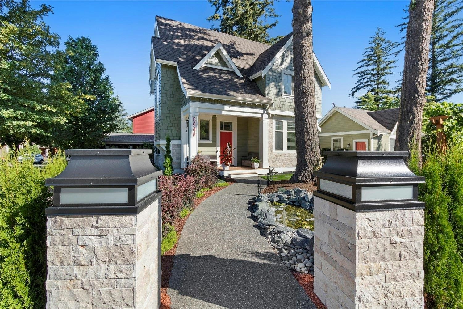 5948 Matsqui Street, Chilliwack, BC, V2R 0G6 - 5