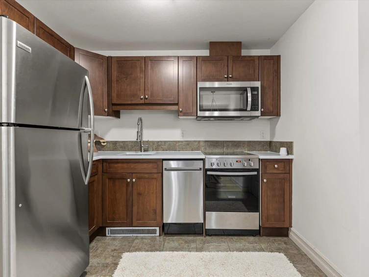 5948 Matsqui Street, Chilliwack, BC, V2R 0G6 - 23