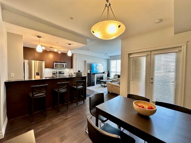 301-2343 Atkins Avenue, Port Coquitlam, BC, V3C 1Y7 - 2