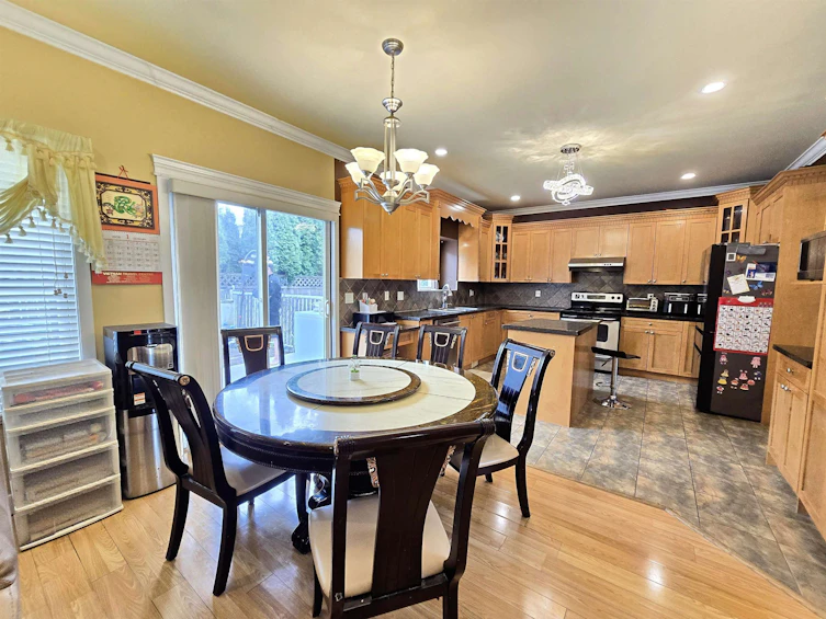 19650 73a Avenue, Langley, BC, V2Y 3C4 - 8