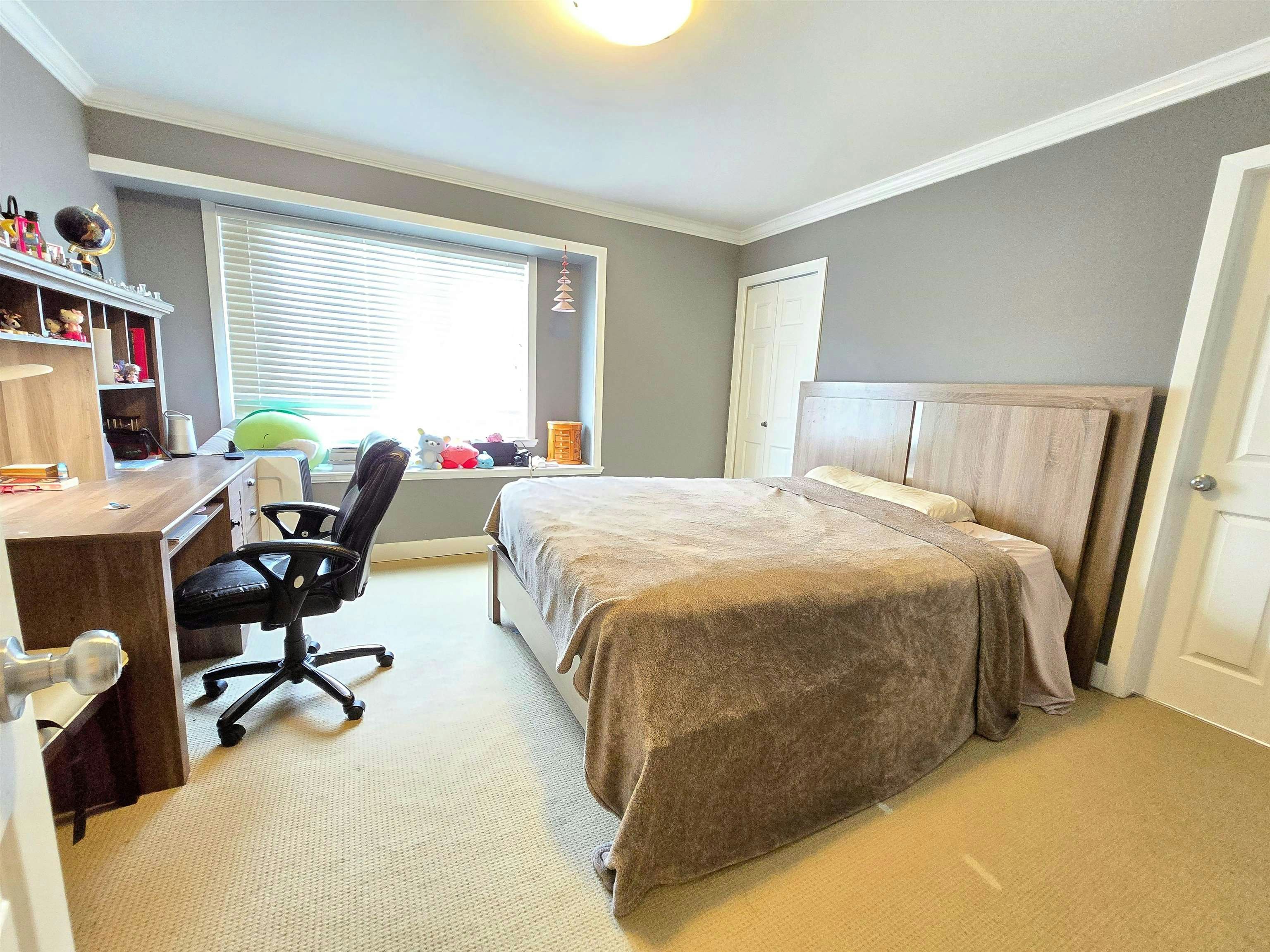 19650 73a Avenue, Langley, BC, V2Y 3C4 - 12