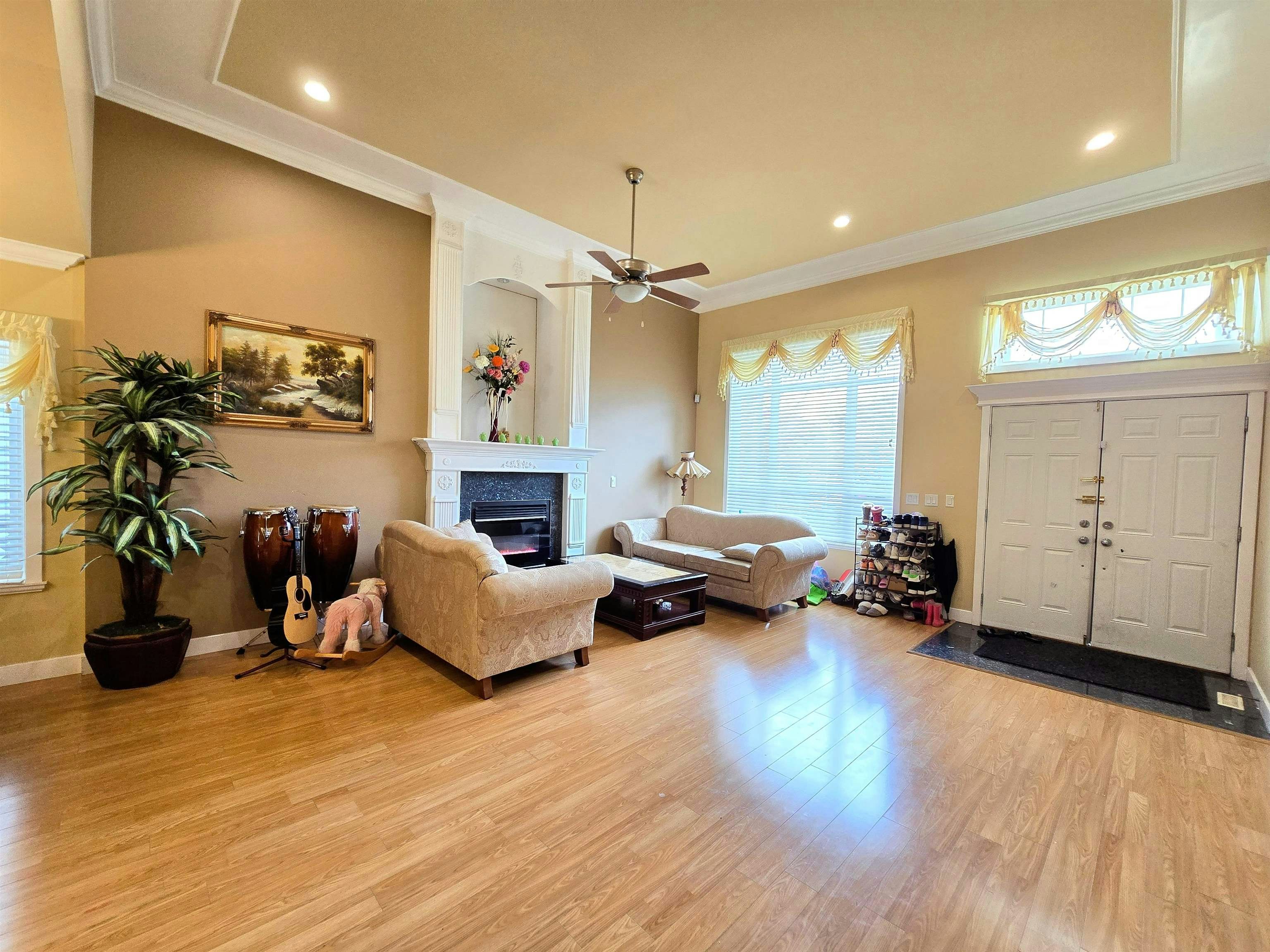 19650 73a Avenue - 3