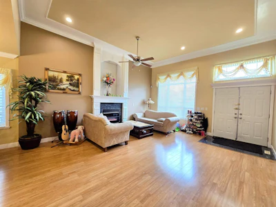 19650 73a Avenue - 3