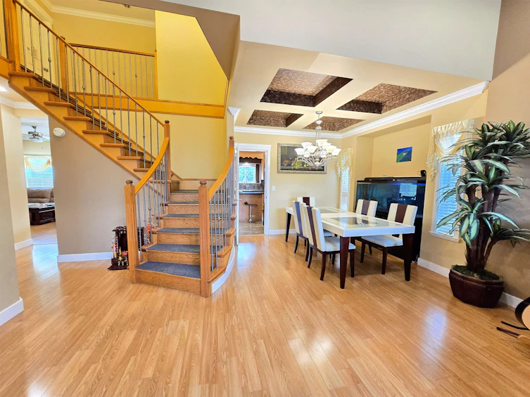 19650 73a Avenue, Langley, BC, V2Y 3C4 - 2