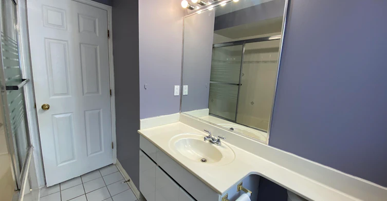 2 Bed Suite-5536 Neville Street, Burnaby, BC, V5J 2H7 - 12