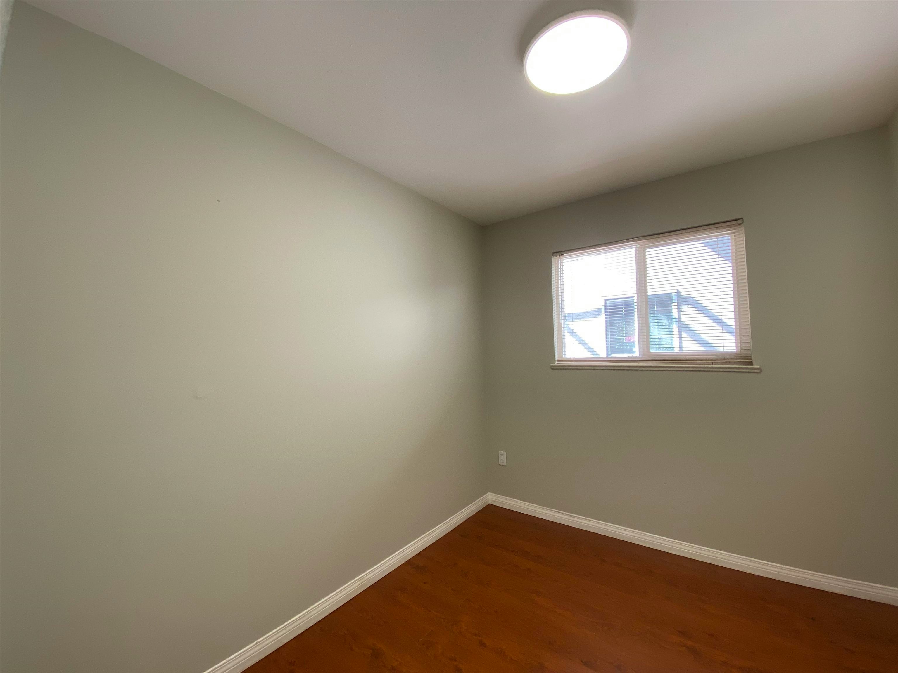 2 Bed Suite-5536 Neville Street, Burnaby, BC, V5J 2H7 - 9