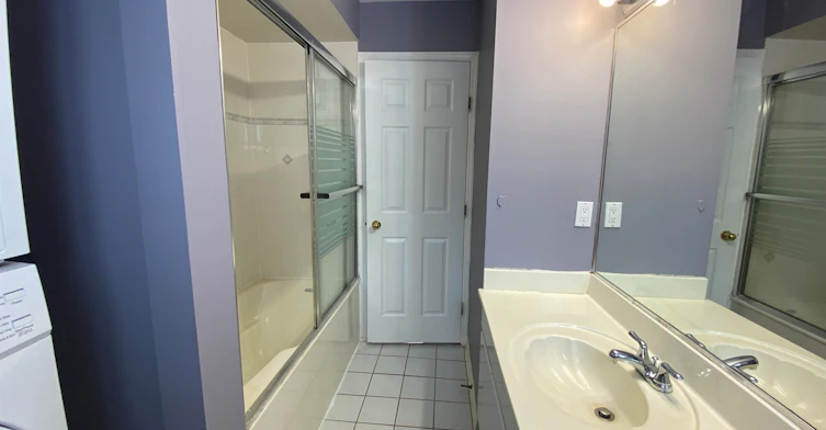 2 Bed Suite-5536 Neville Street, Burnaby, BC, V5J 2H7 - 11