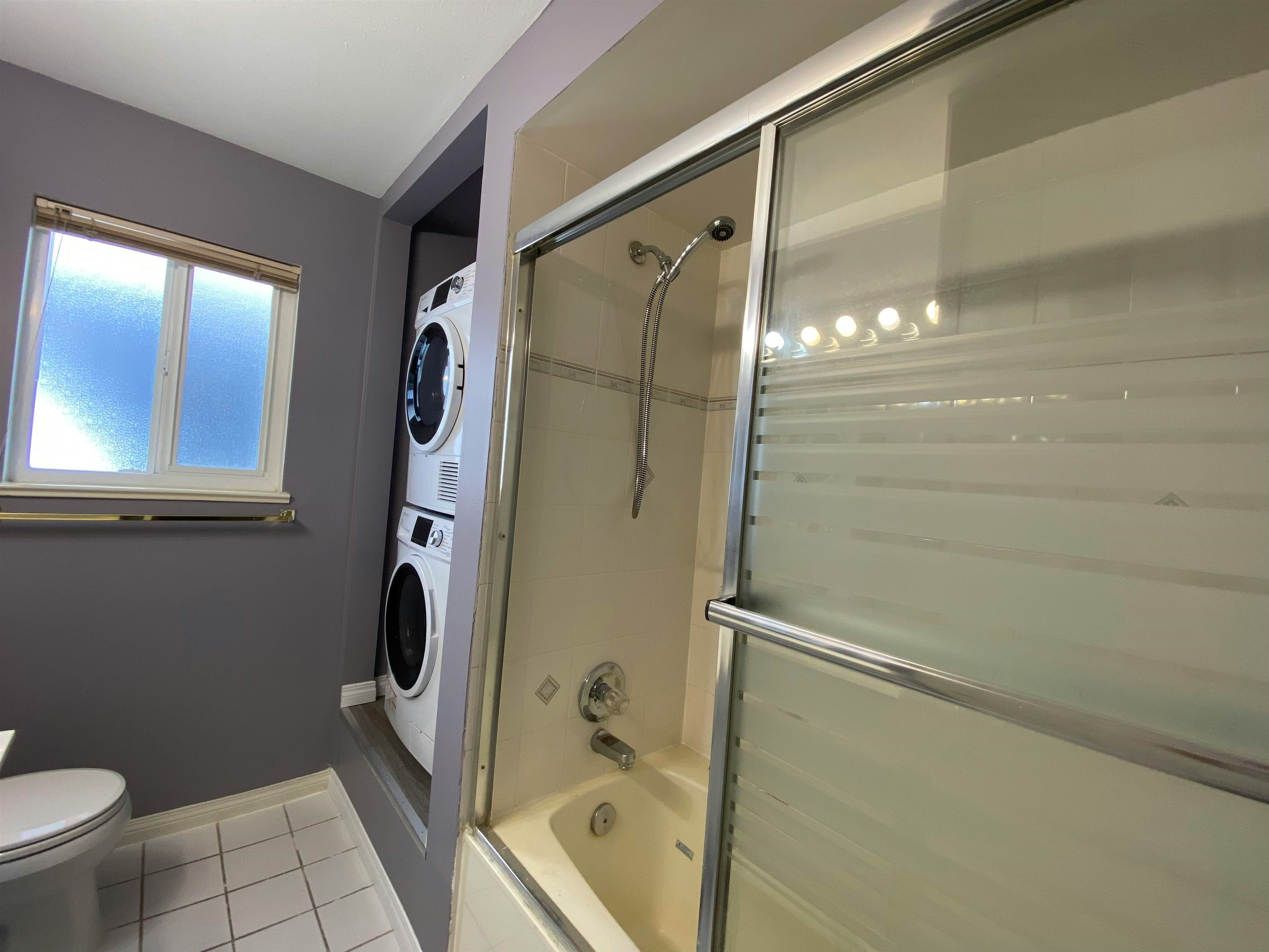 2 Bed Suite-5536 Neville Street, Burnaby, BC, V5J 2H7 - 10