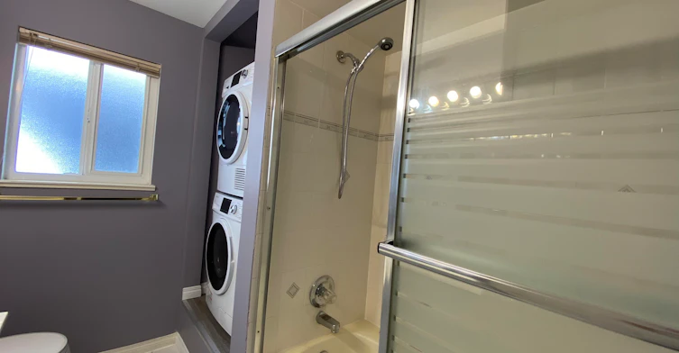 2 Bed Suite-5536 Neville Street, Burnaby, BC, V5J 2H7 - 10