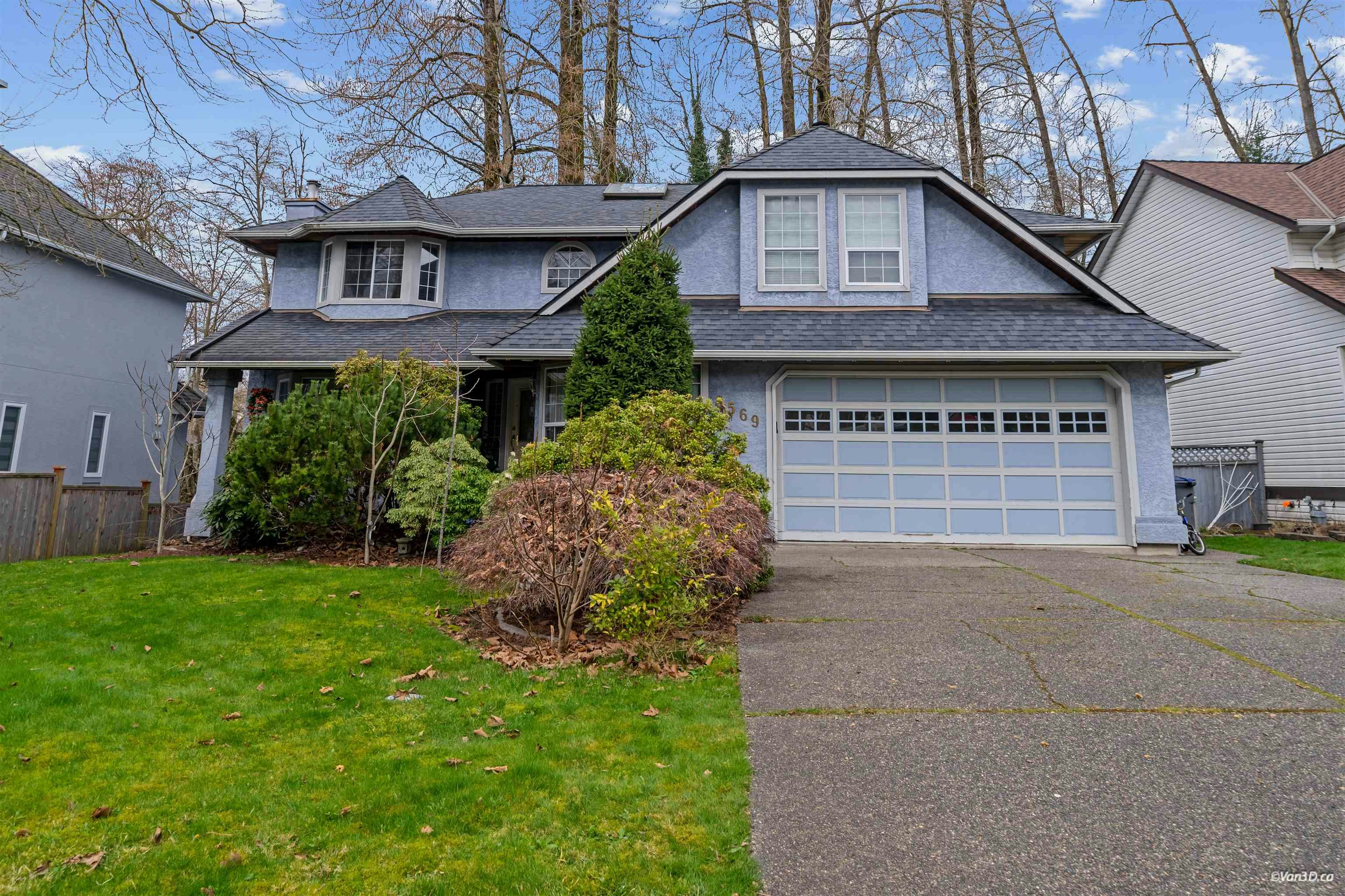 8569 141a Street, Surrey, BC, V3W 0S3