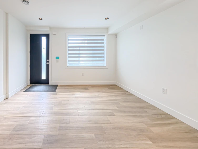 3-745 E 30 Avenue, Vancouver, BC, V5V 2V8 - 9