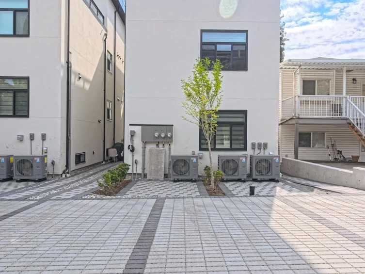 3-745 E 30 Avenue, Vancouver, BC, V5V 2V8 - 23
