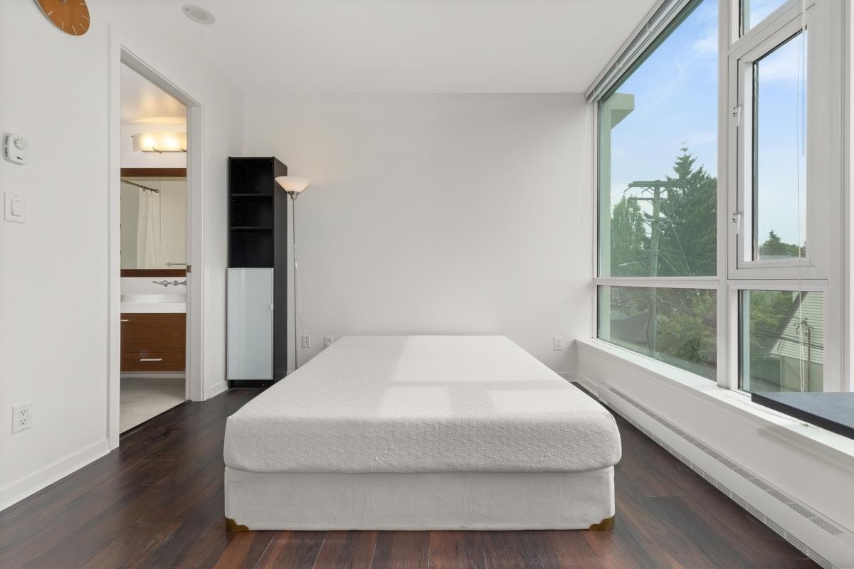 302-2528 Maple Street, Vancouver, BC, V6J 0B5 - 12