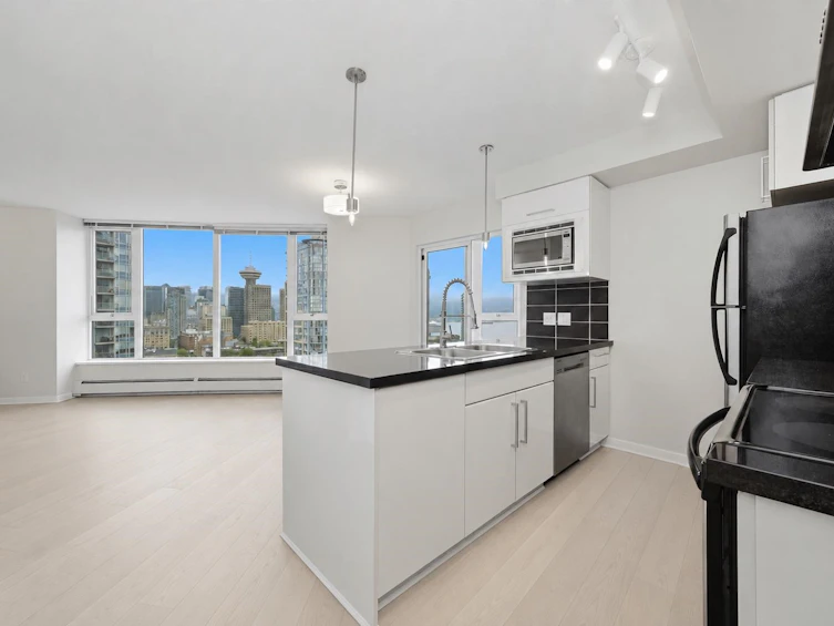 2901-689 Abbott Street, Vancouver, BC, V6B 0J2 - 2