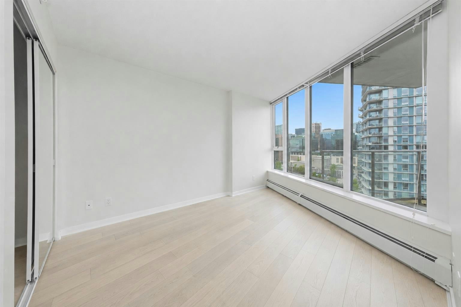 2901-689 Abbott Street, Vancouver, BC, V6B 0J2 - 12